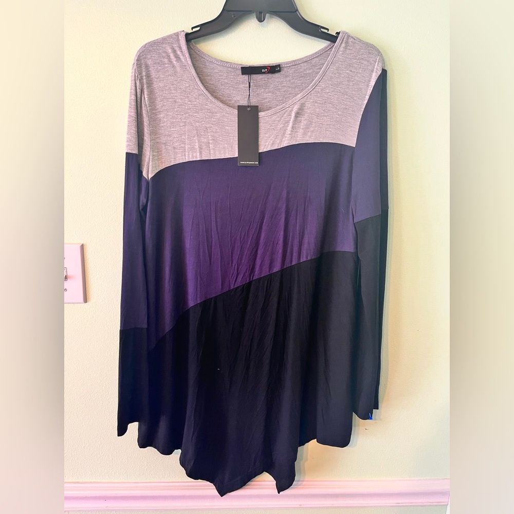 DJT Fashion Tri-Tone Color block Long Sleeve Long Blouse Shirt. L. NWT!